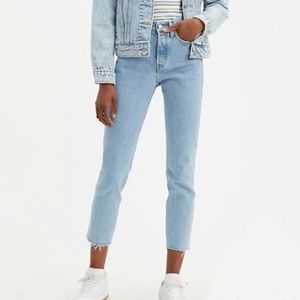 Levi’s Wedgie Jean